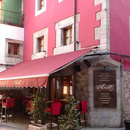 Pension Arbidel Ribadesella Kültér fotó